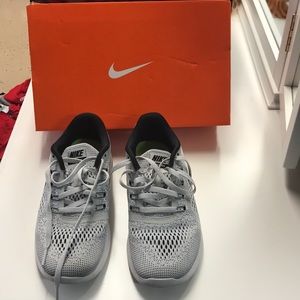 Woman’s Nike Free Run